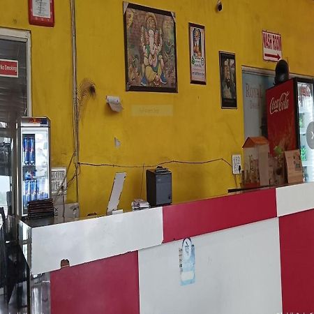 ホテル Royal Dhaba, Murthal エクステリア 写真