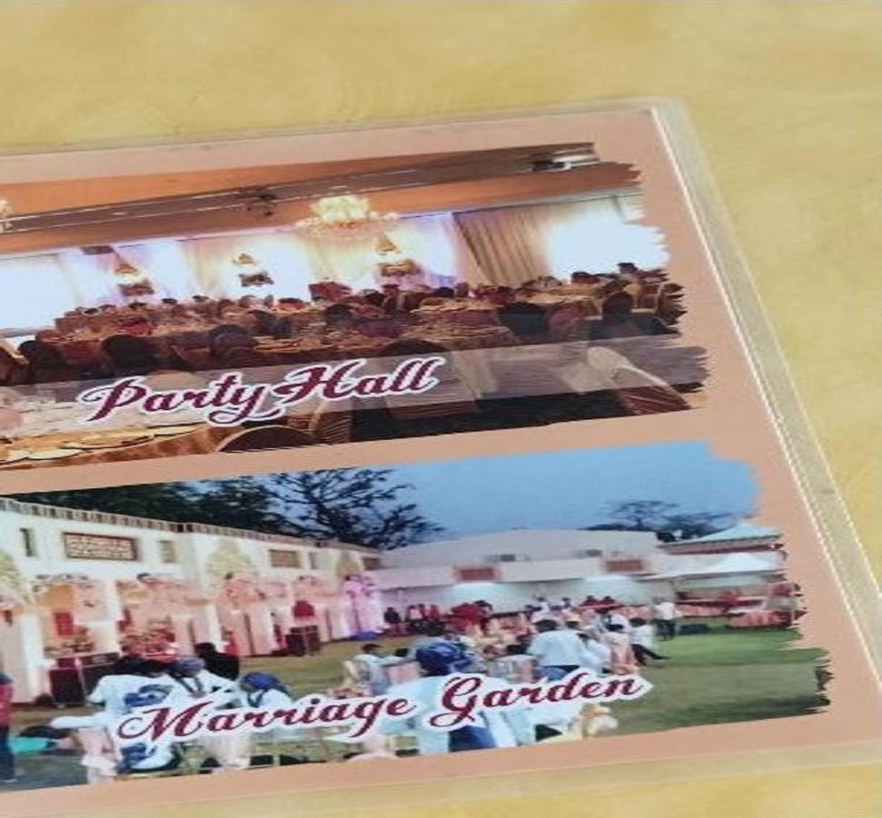 ホテル Royal Dhaba, Murthal エクステリア 写真